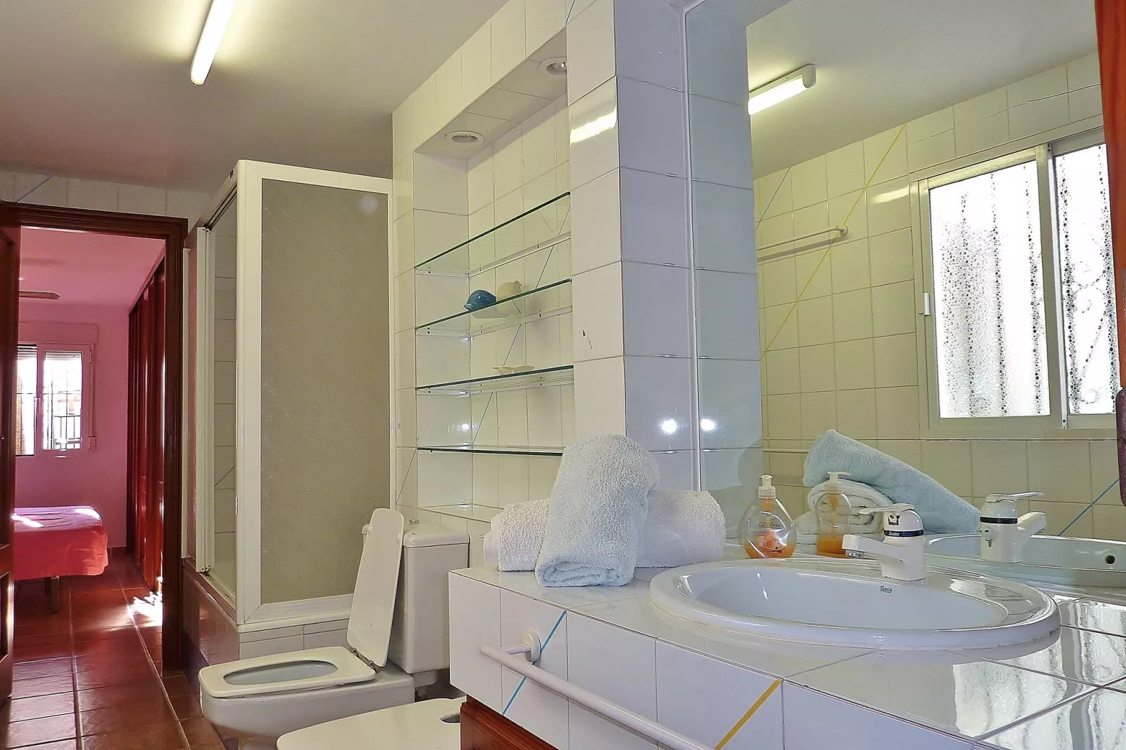 Casa Estoril-Bathroom