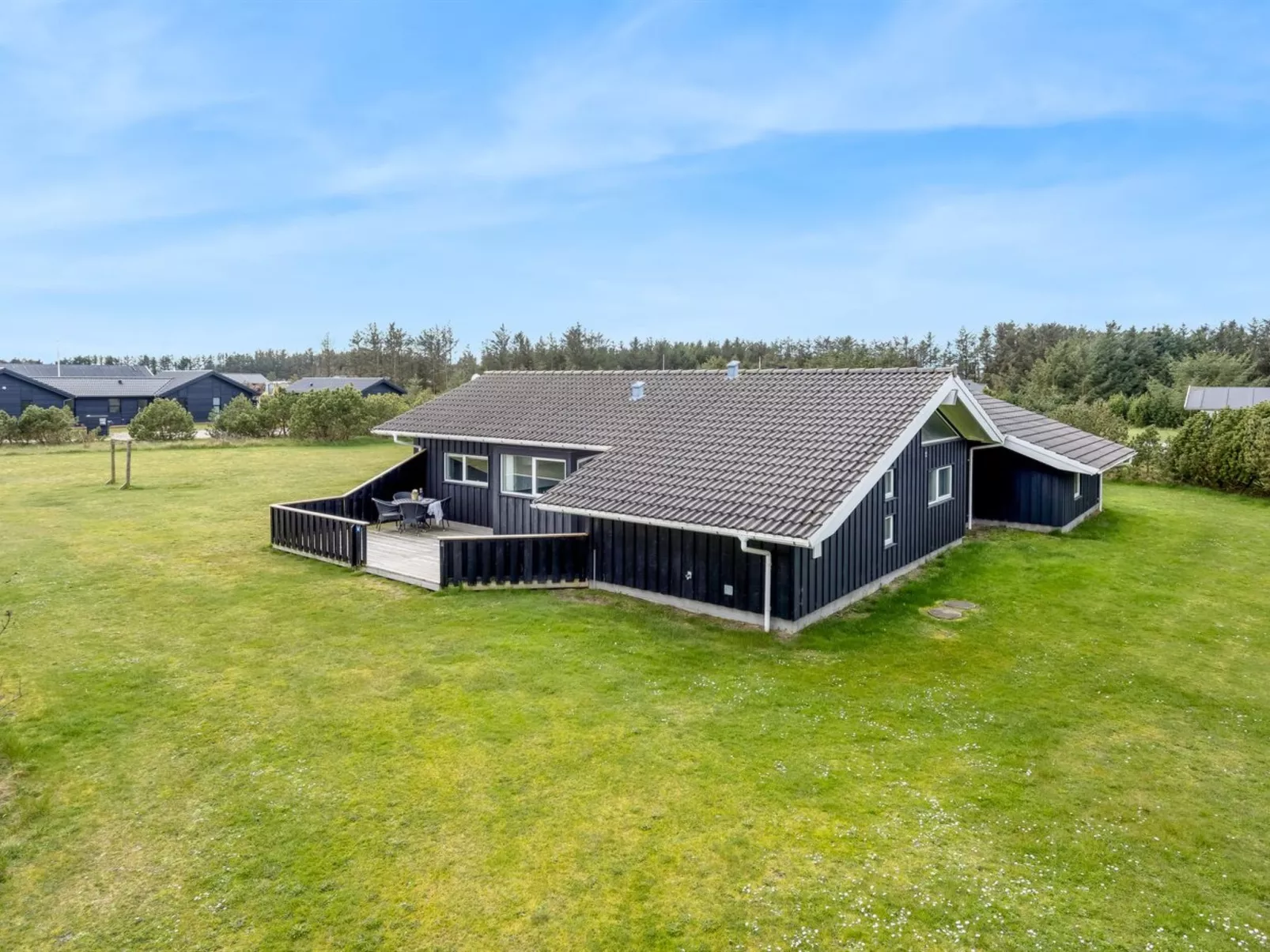 "Juris" - 950m from the sea-Outside