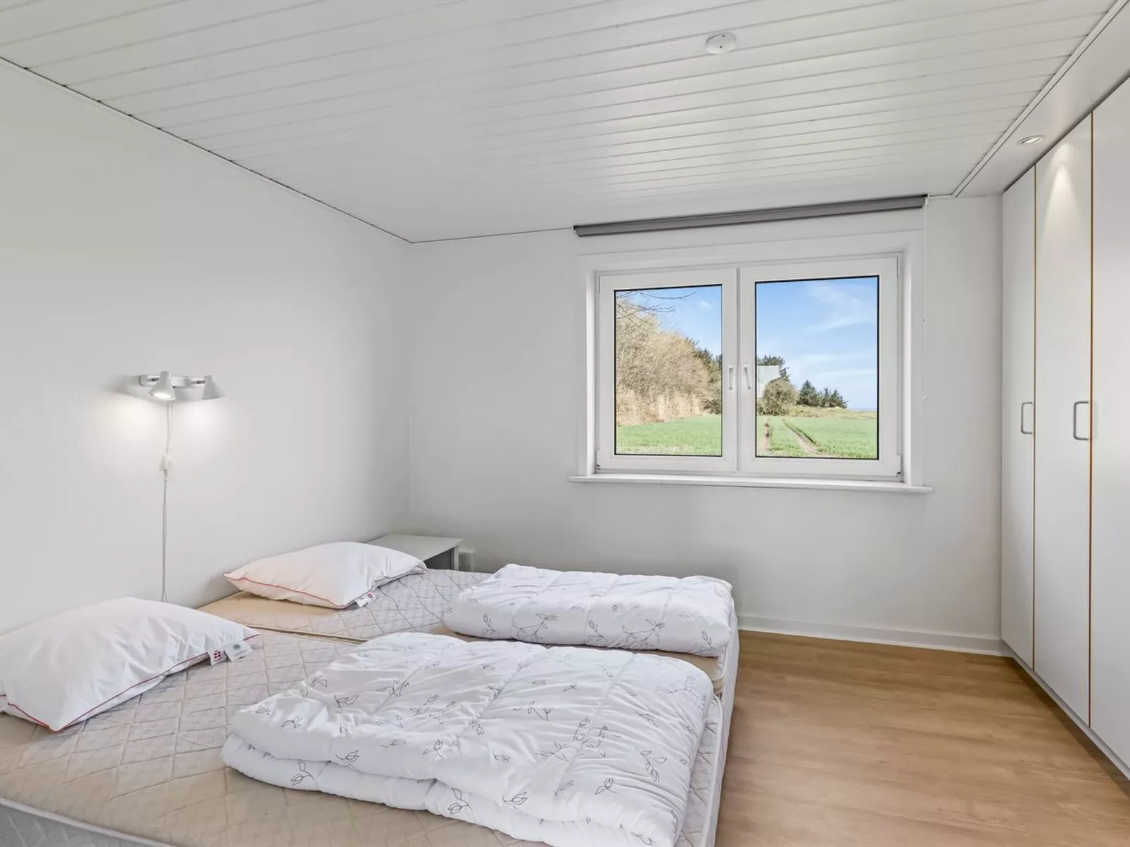"Kerrin" - 1km from the sea-Drinnen
