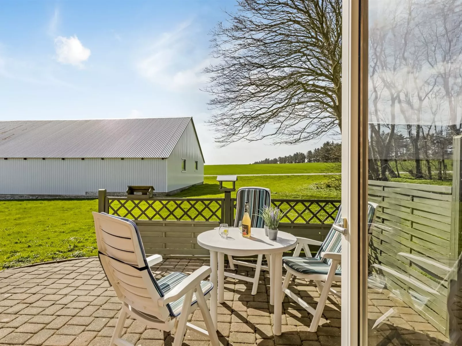 "Kerrin" - 1km from the sea-Draußen