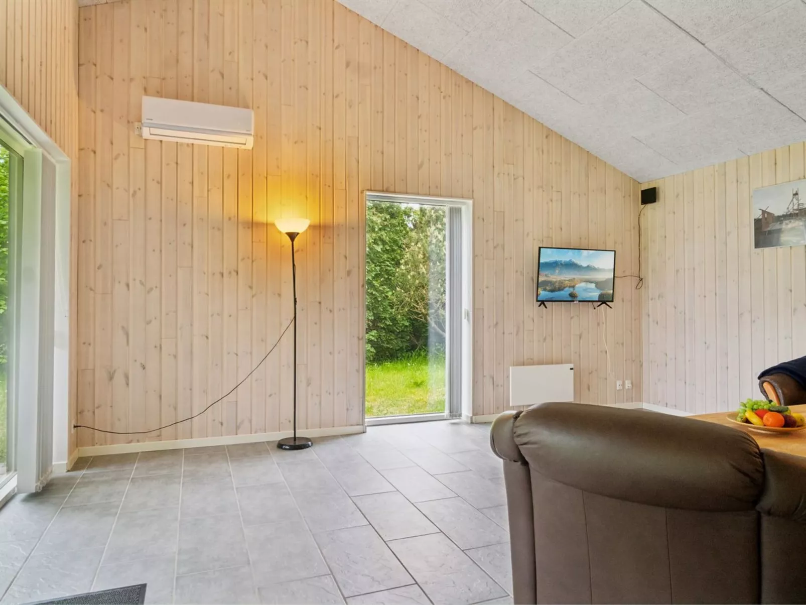 "Dorreth" - 3.2km from the sea-Draußen