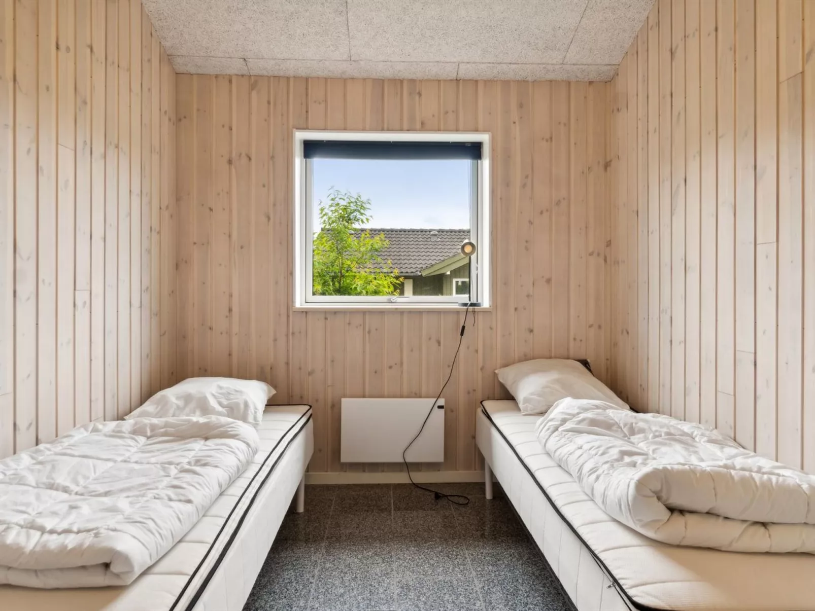 "Dorreth" - 3.2km from the sea-Drinnen