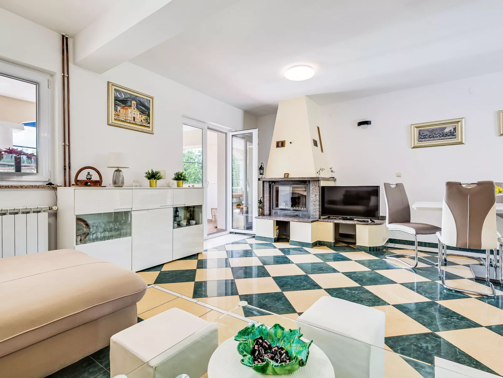 Villa Frane-Inside