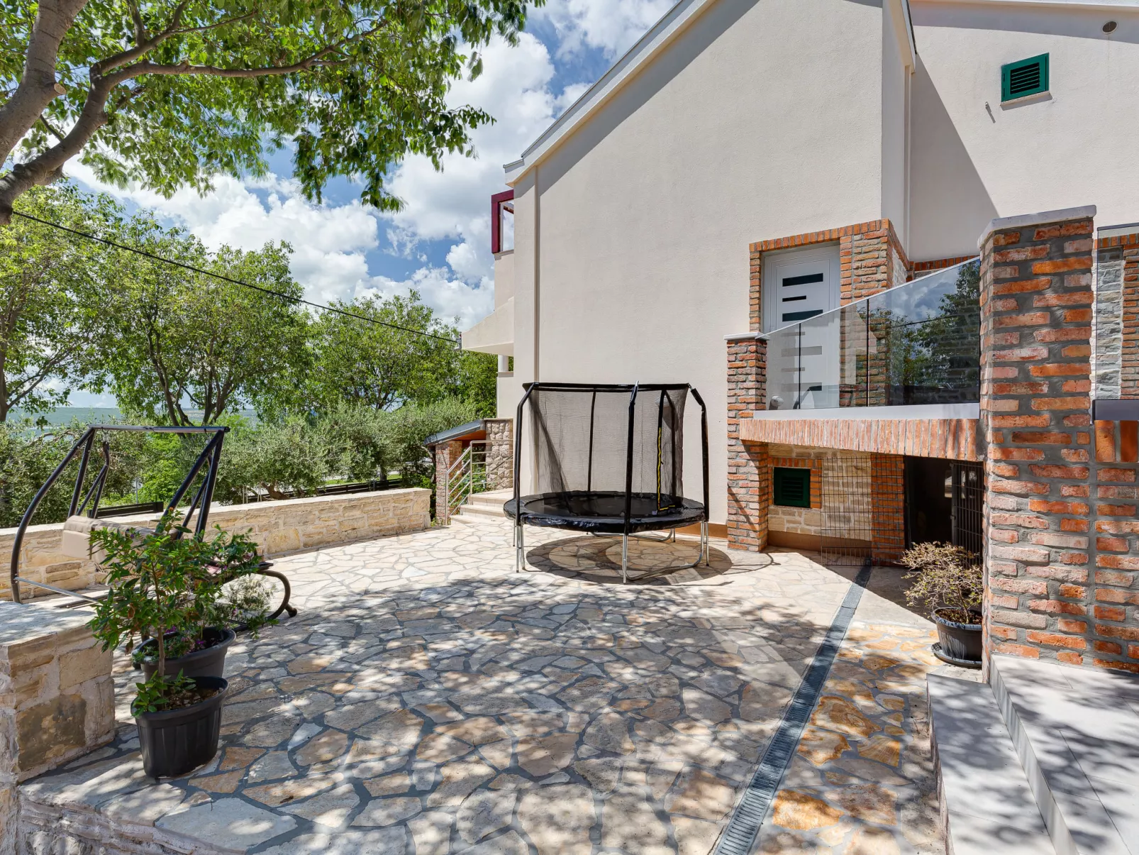 Villa Frane-Outside