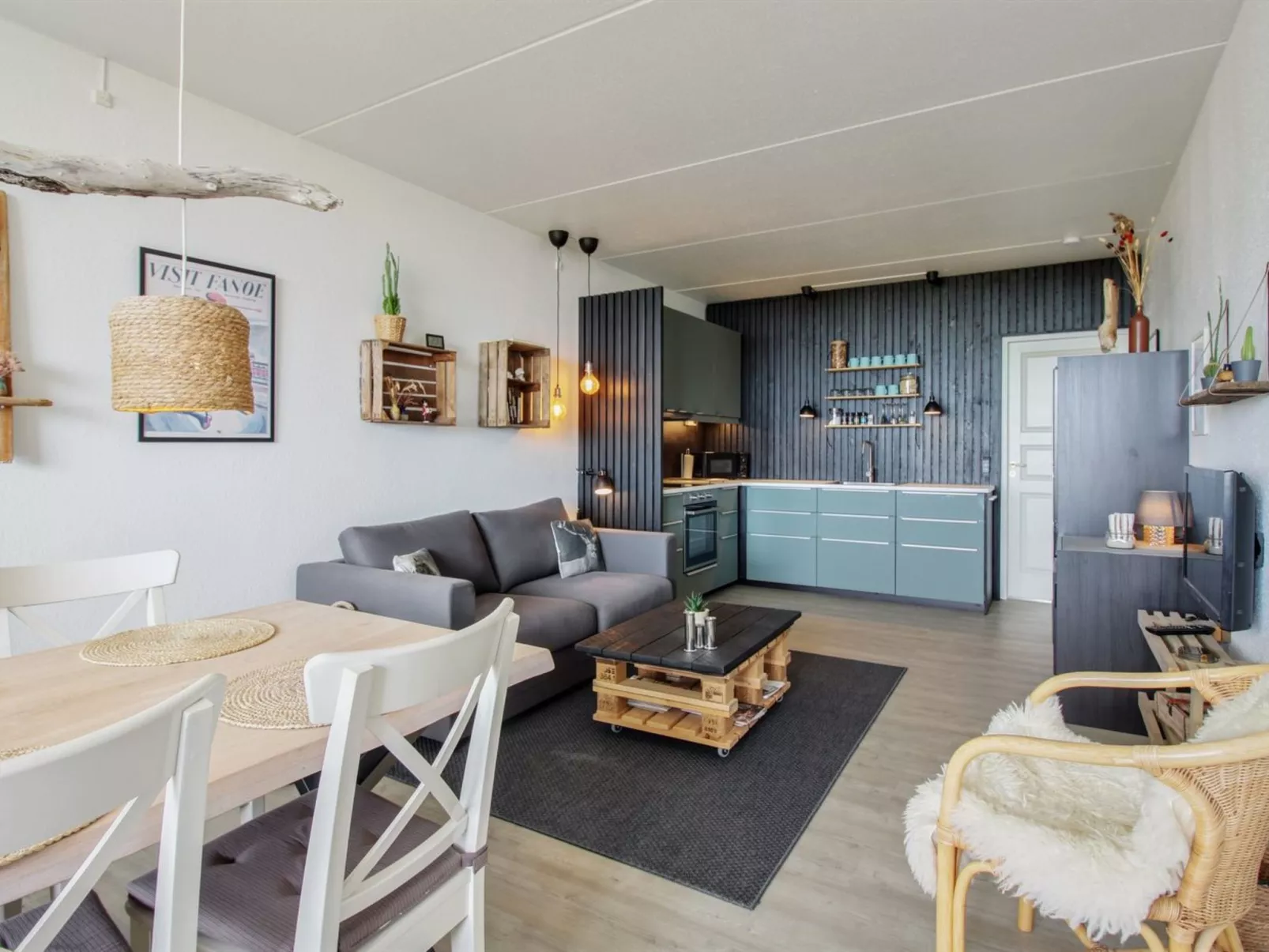 "Brynhild" - 50m from the sea