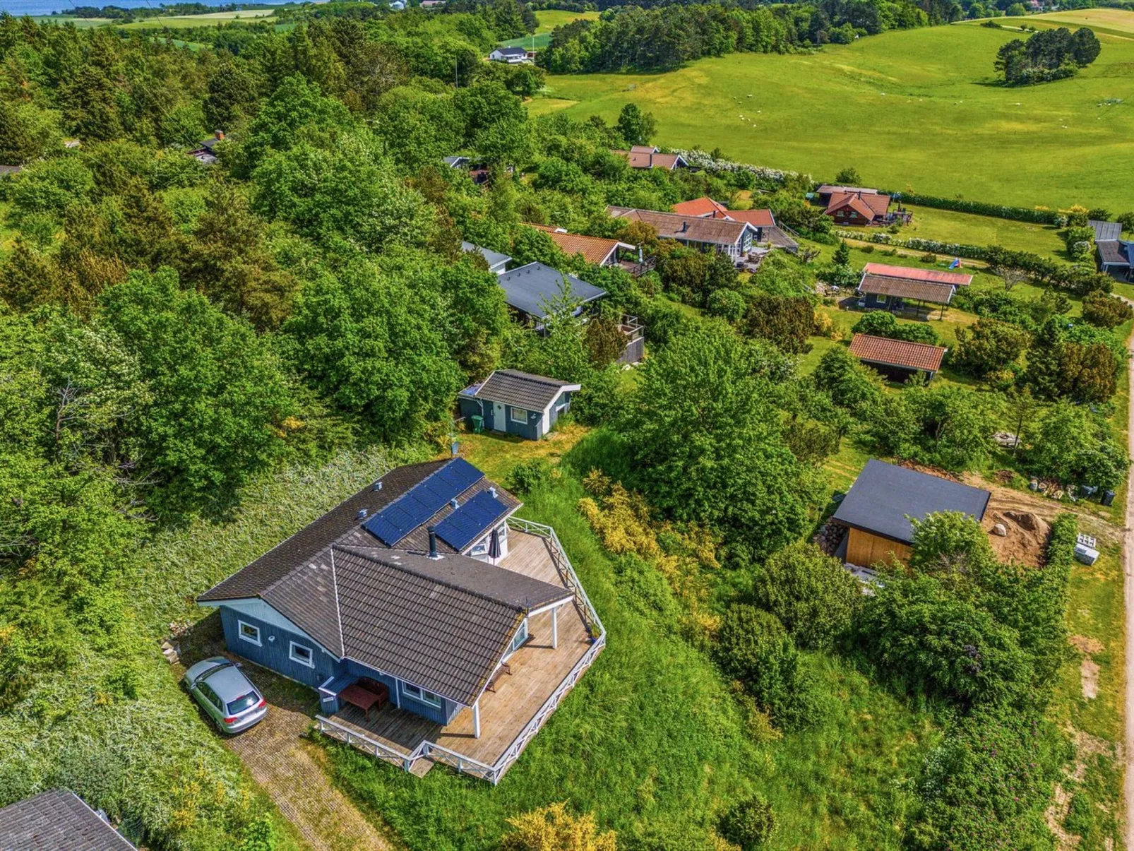 "Gjuro" - 800m from the sea-Draußen