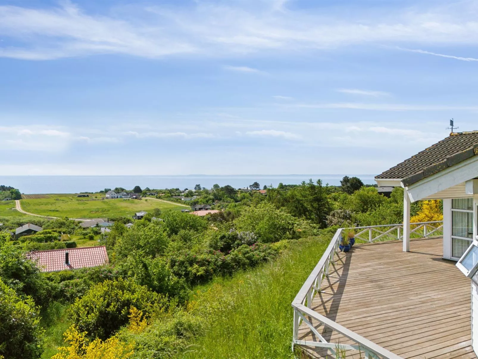 "Gjuro" - 800m from the sea-Draußen