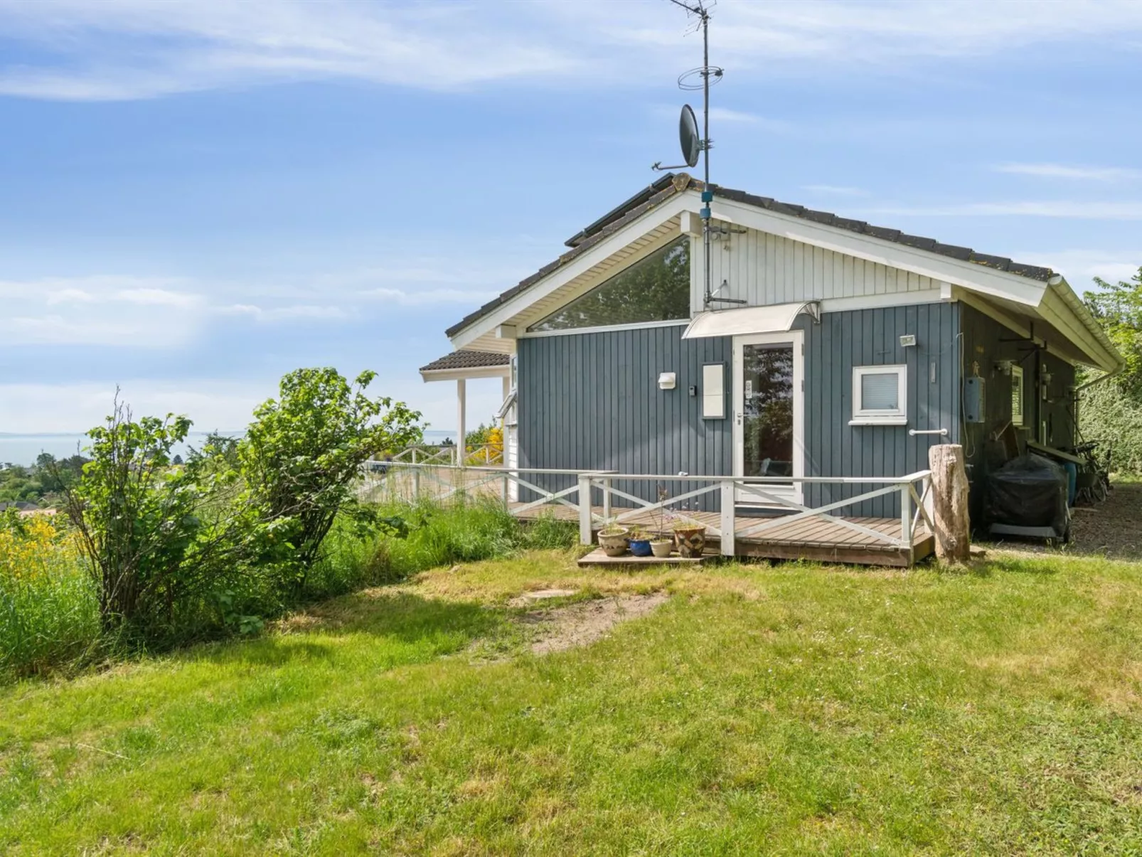 "Gjuro" - 800m from the sea-Draußen