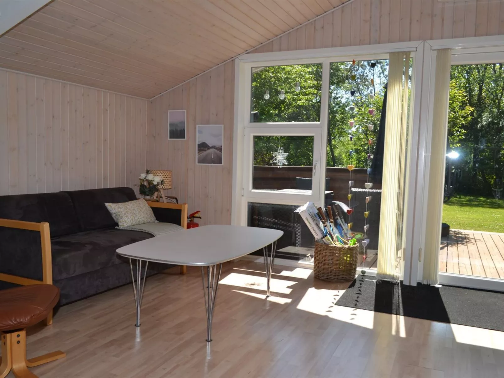 "Zaharinka" - 30km from the sea-Inside