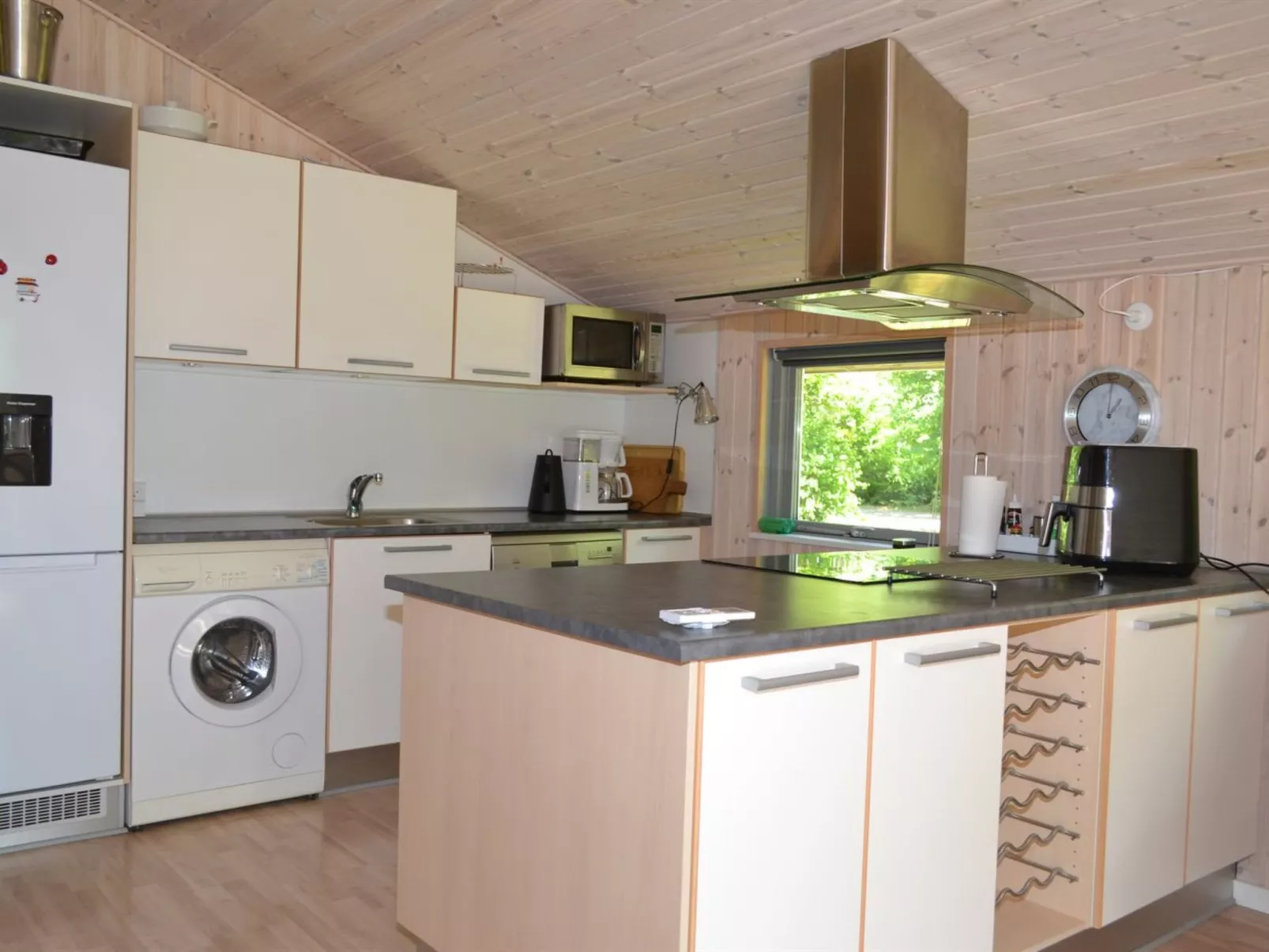 "Zaharinka" - 30km from the sea-Outside