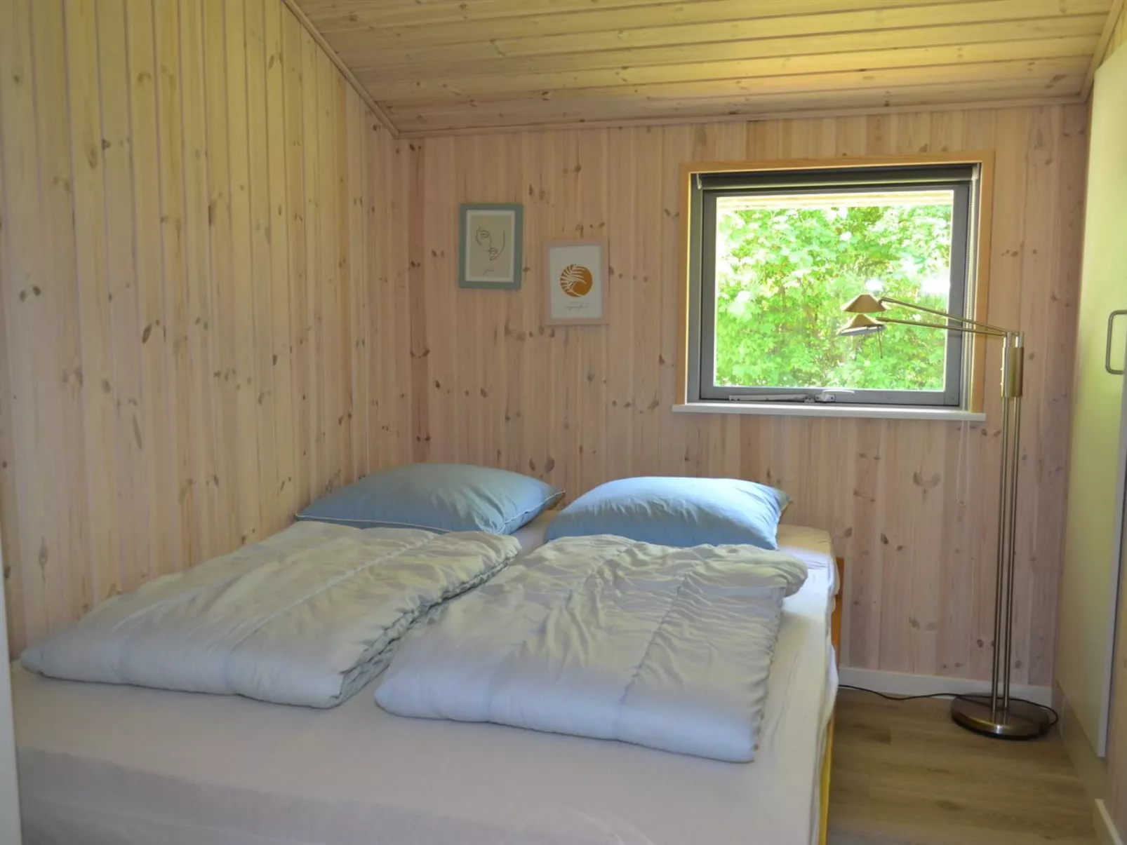 "Zaharinka" - 30km from the sea-Inside