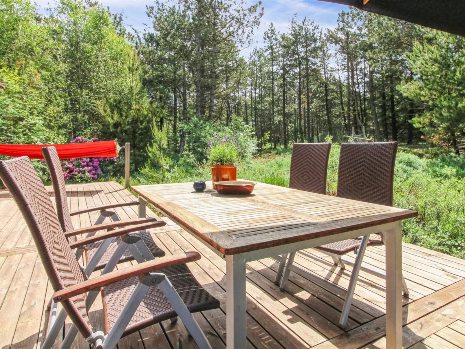 "Kersta" - 3.3km from the sea-Outside