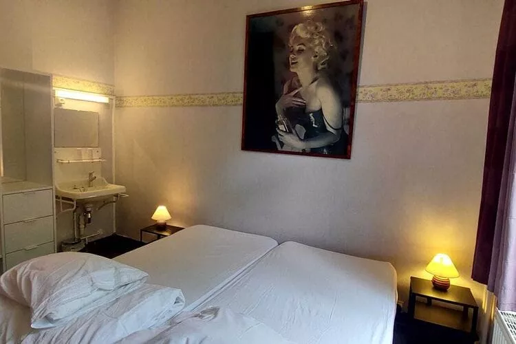 Villa Lilia-Nicht getaggt