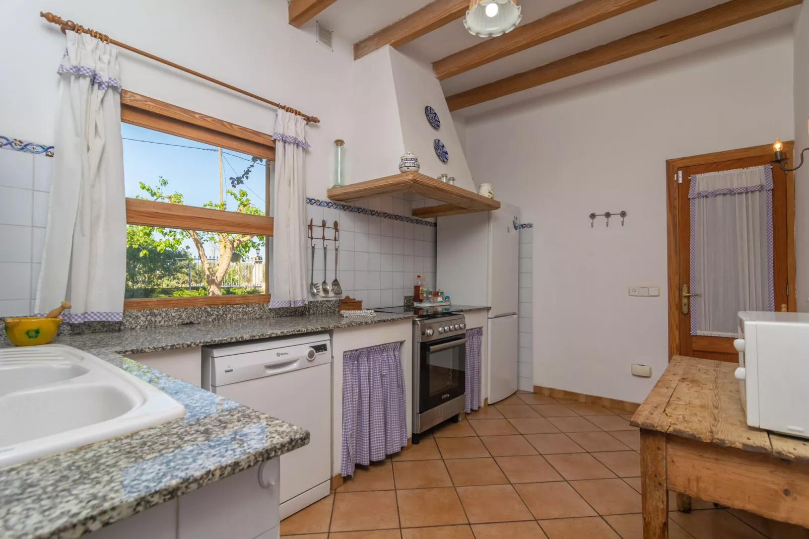 Can Pilos-Exterior summer