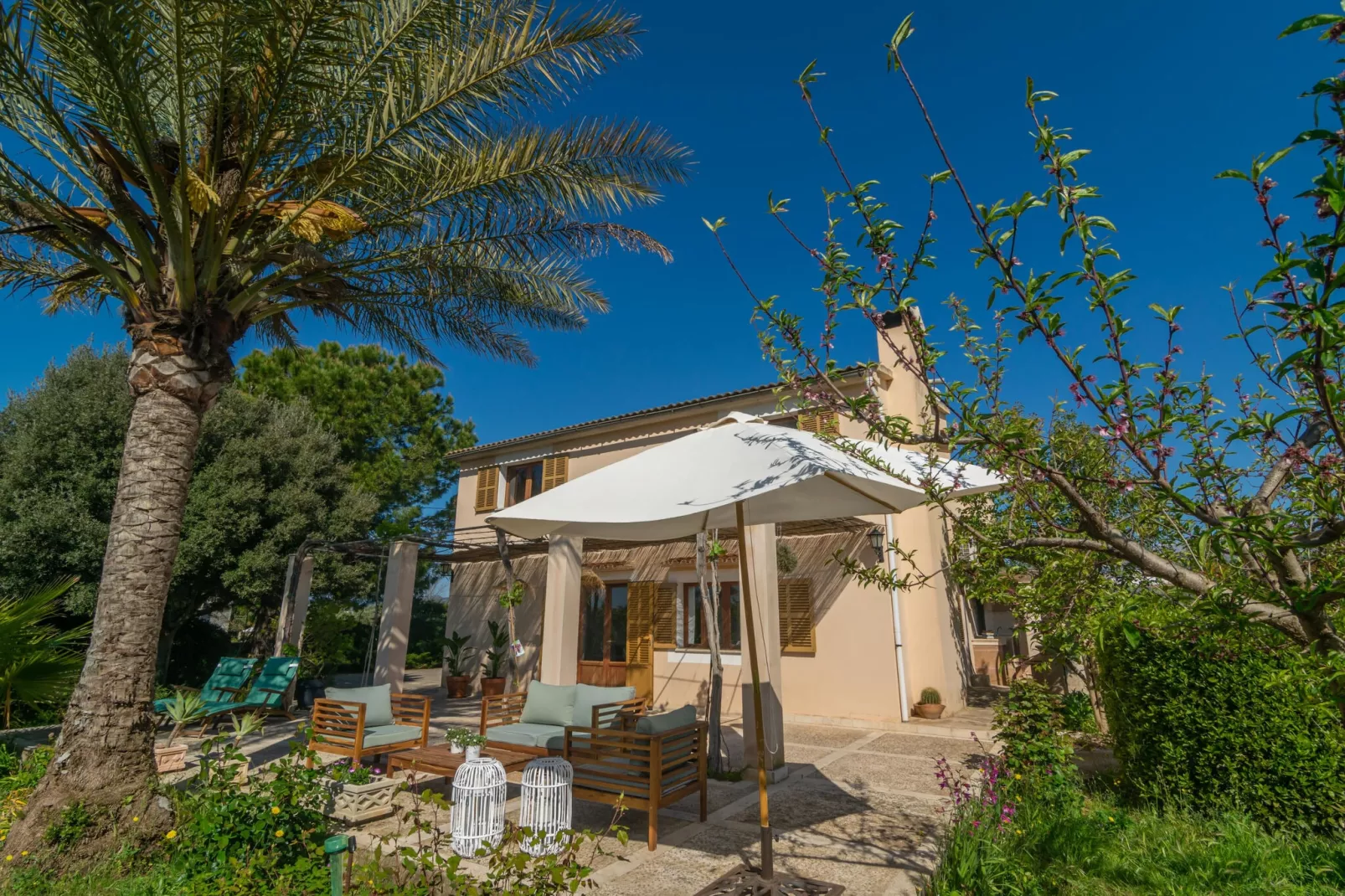Can Pilos-Exterior summer