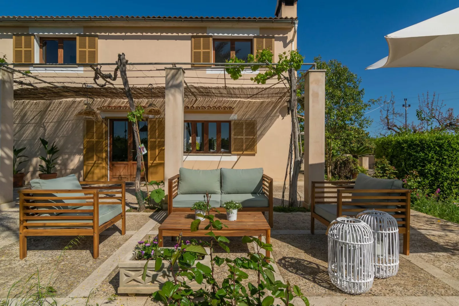 Can Pilos-Exterior summer
