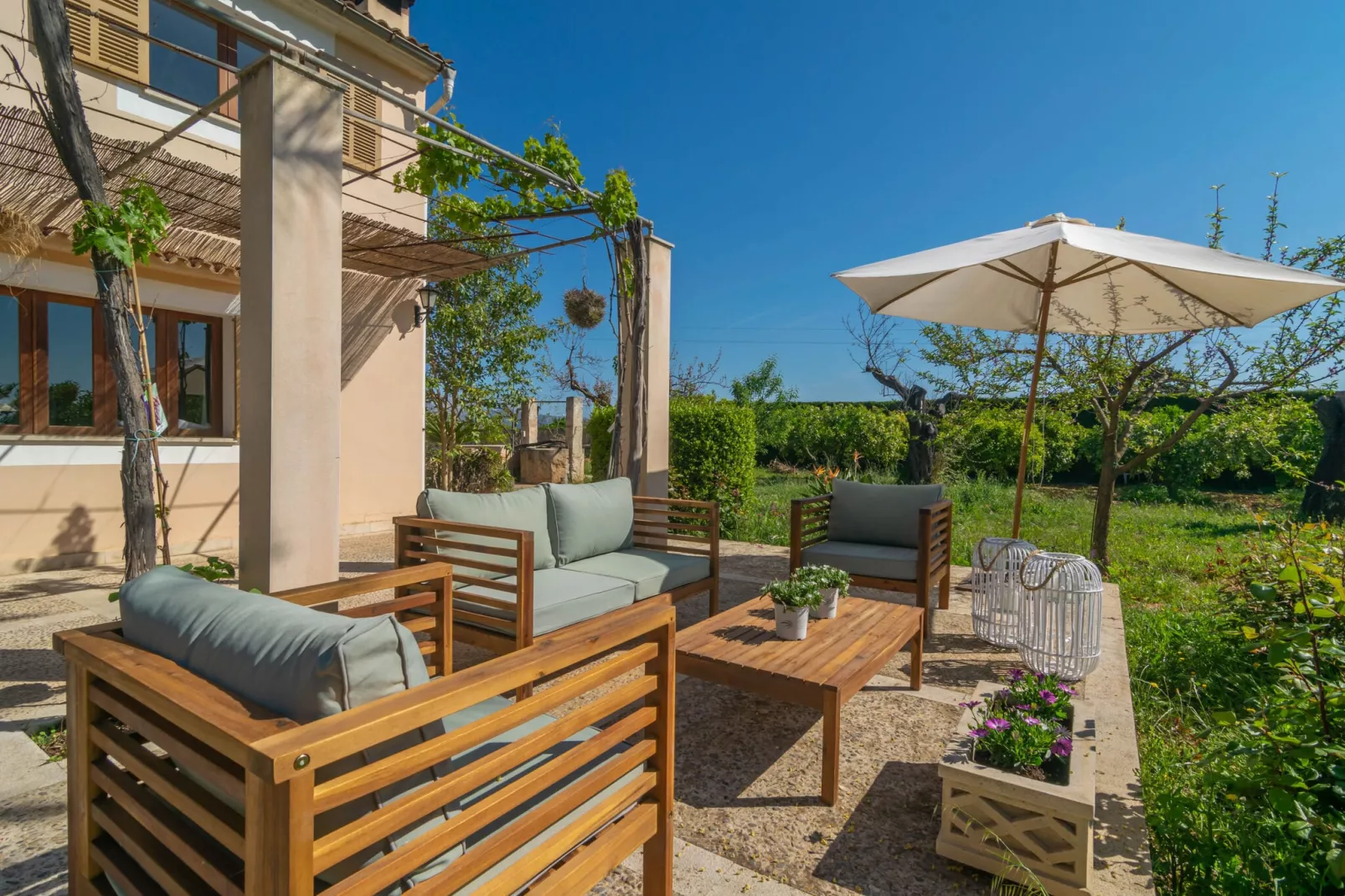 Can Pilos-Exterior summer