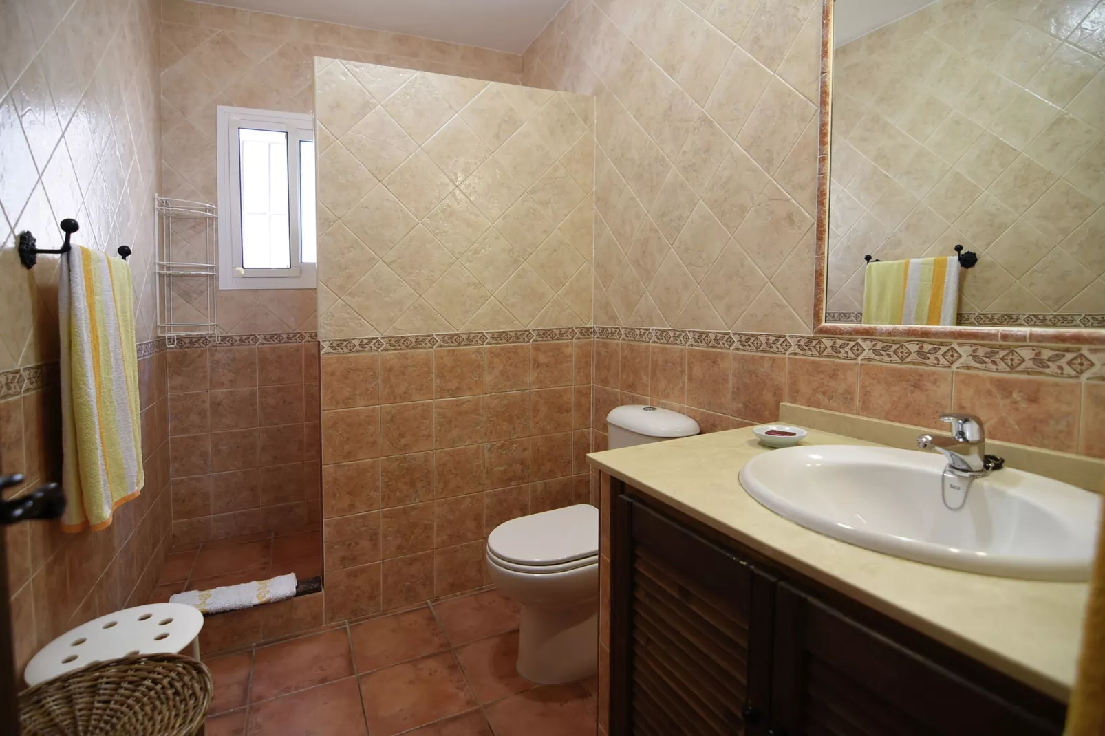 El Rocio-Bathroom