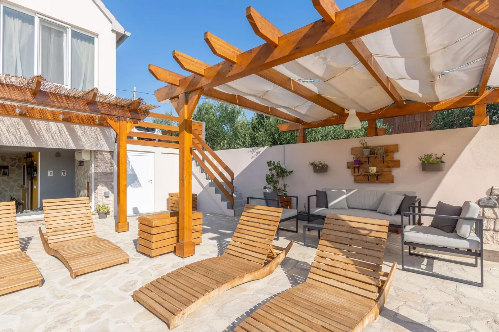 Tare Holiday Home-Terrassenbalkon