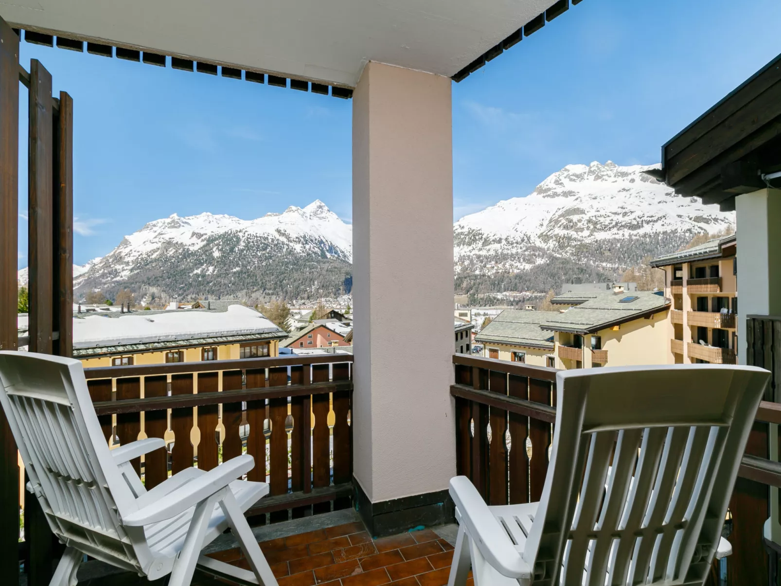 Residenza Chesa Margun 78-4-Draußen