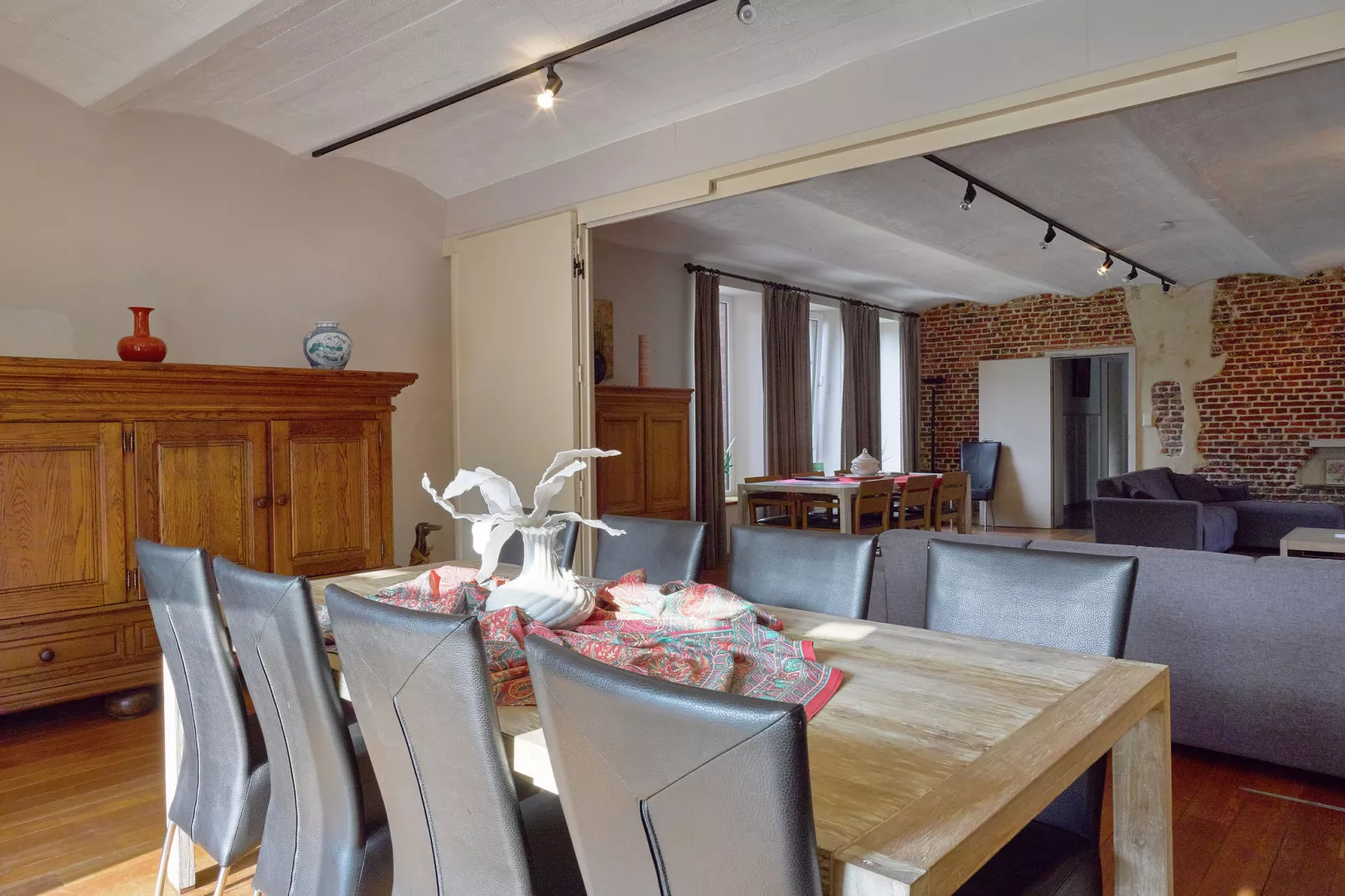 Het Bloesemklooster-Dining room