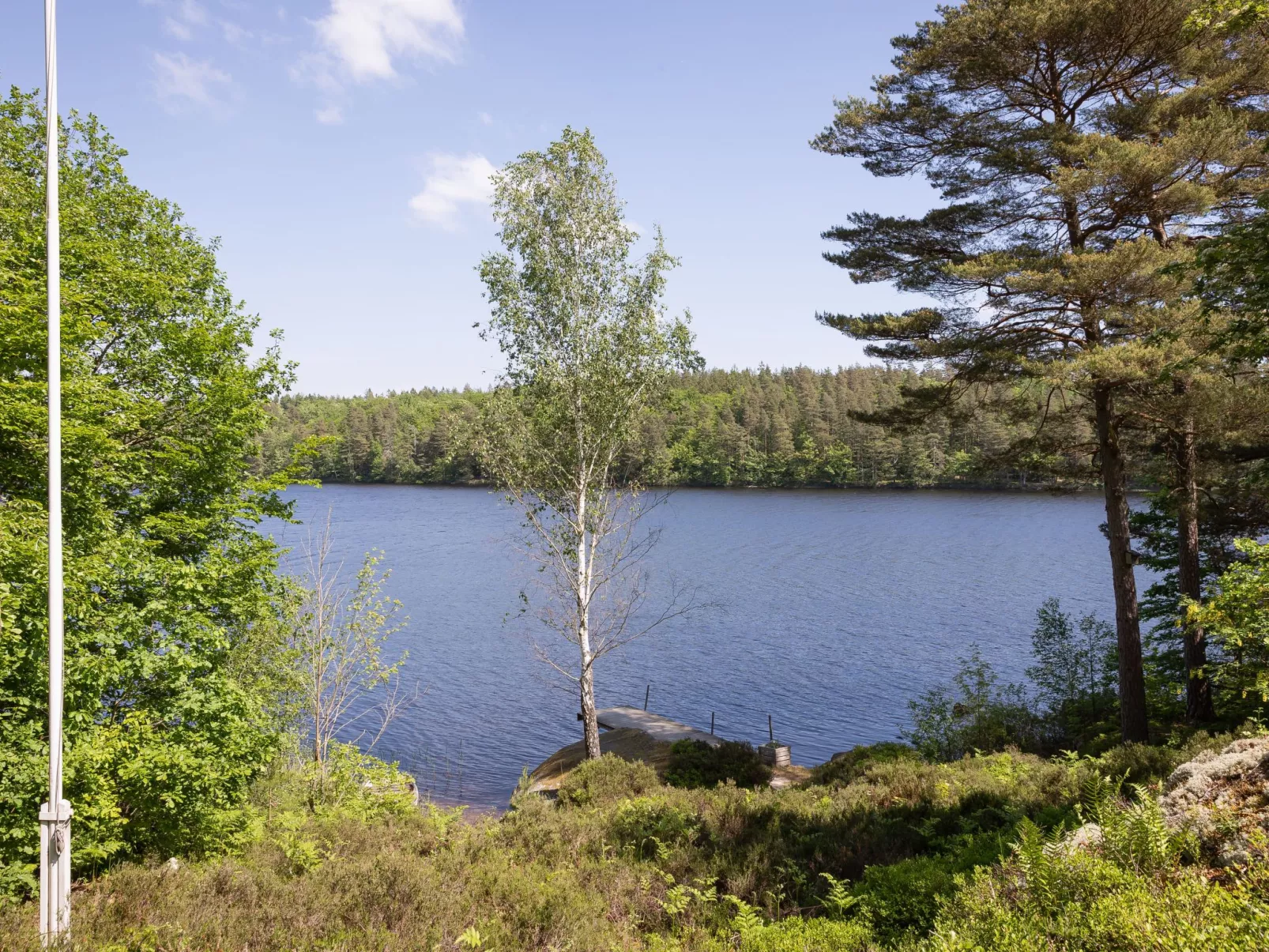 Munkhalla Utsikten-Outside
