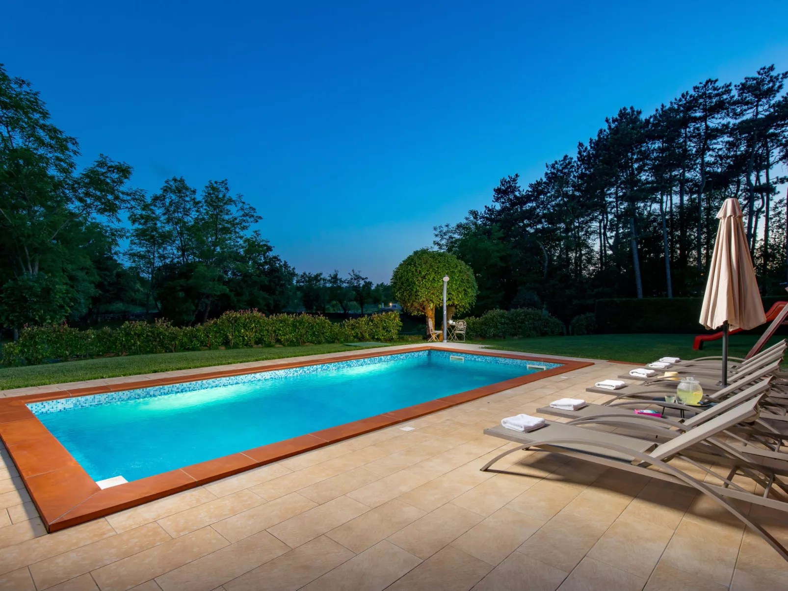 Villa Goretini-Outside