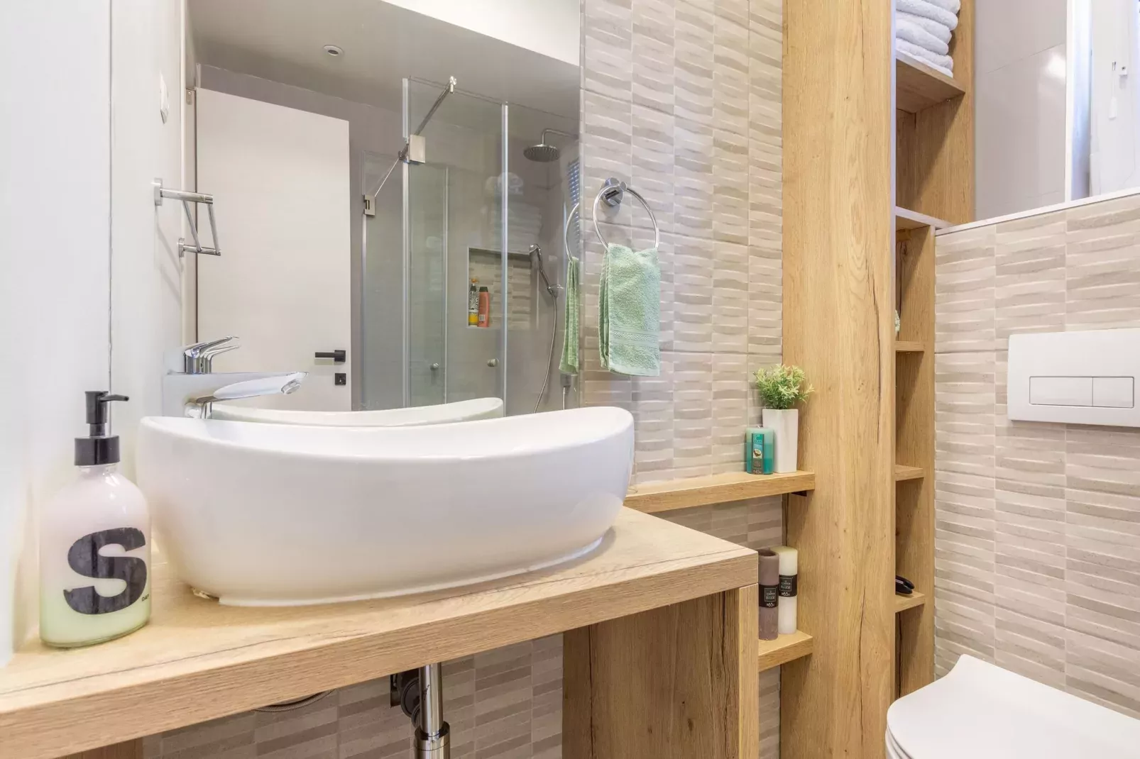 Tare Holiday Home-Badezimmer