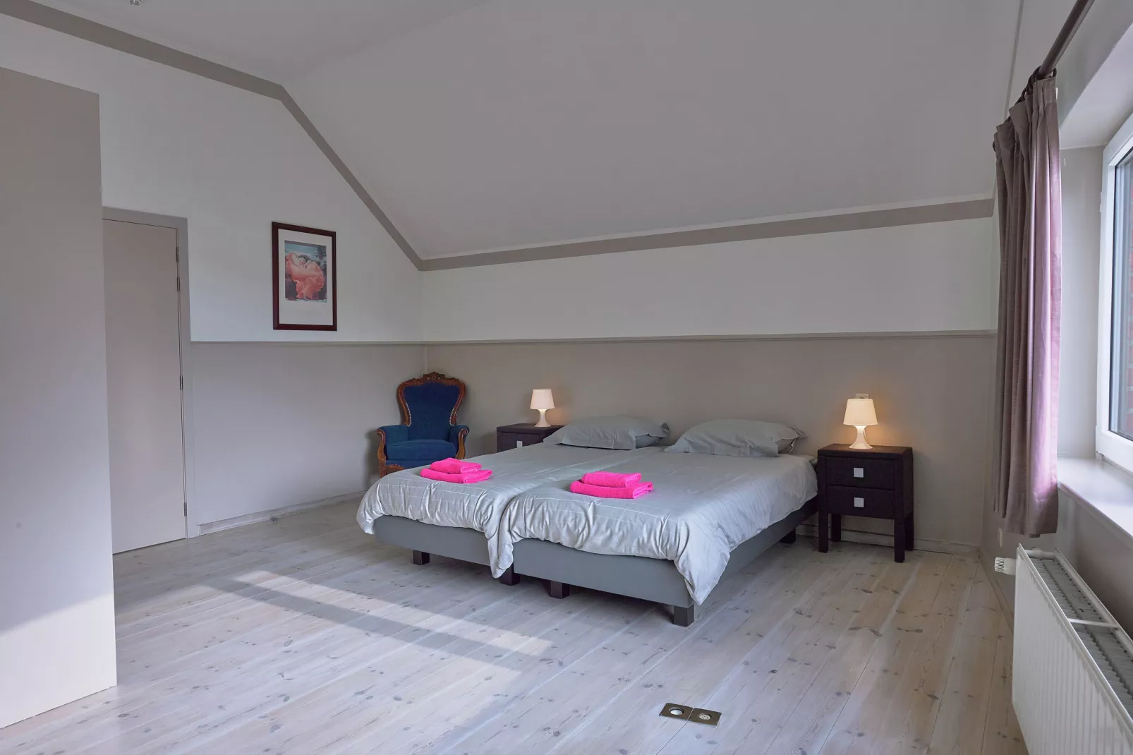Het Bloesemklooster-Bedroom