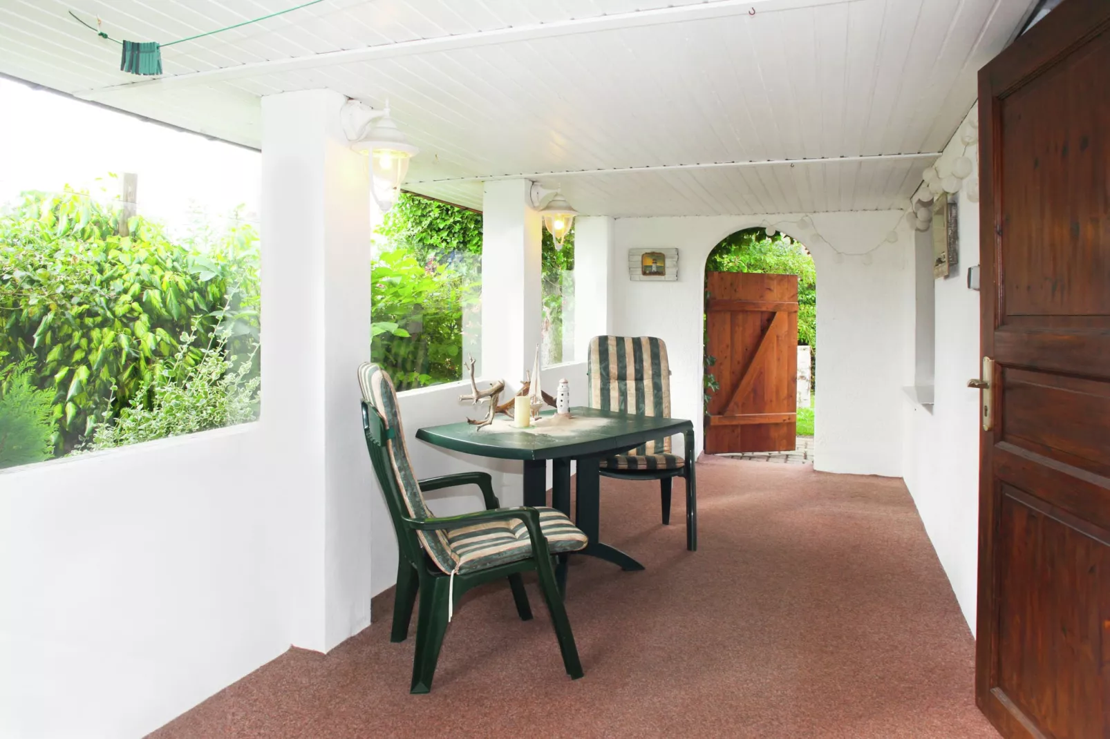 Im Grünen-Terrace balcony