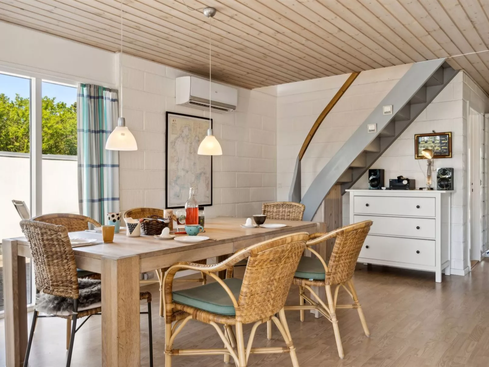 "Eikka" - 100m from the sea-Inside