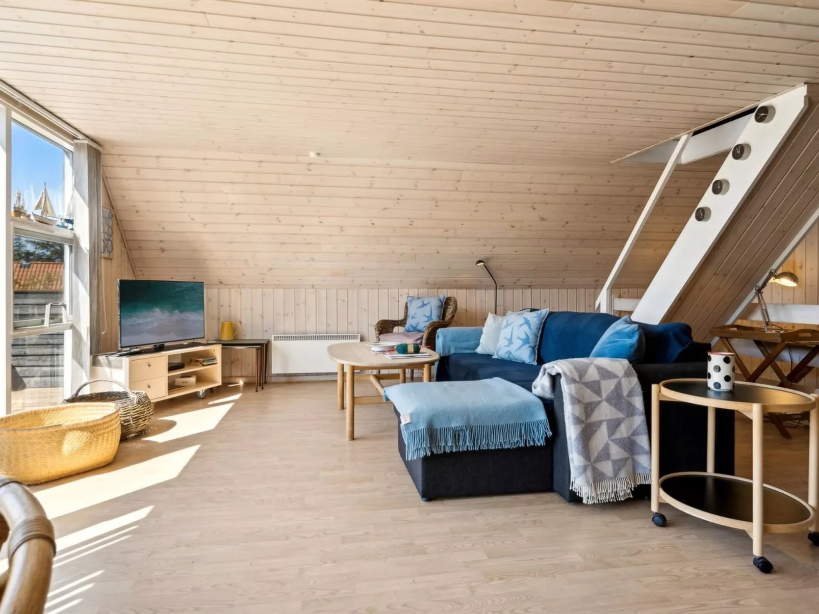 "Eikka" - 100m from the sea-Inside
