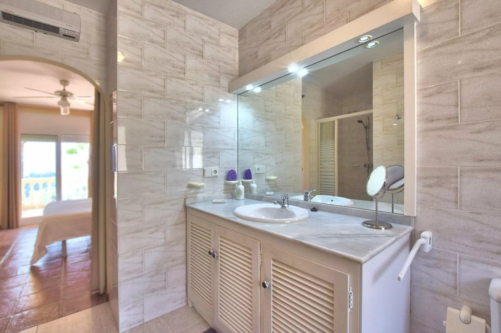 Casa Esmeralda-Bathroom