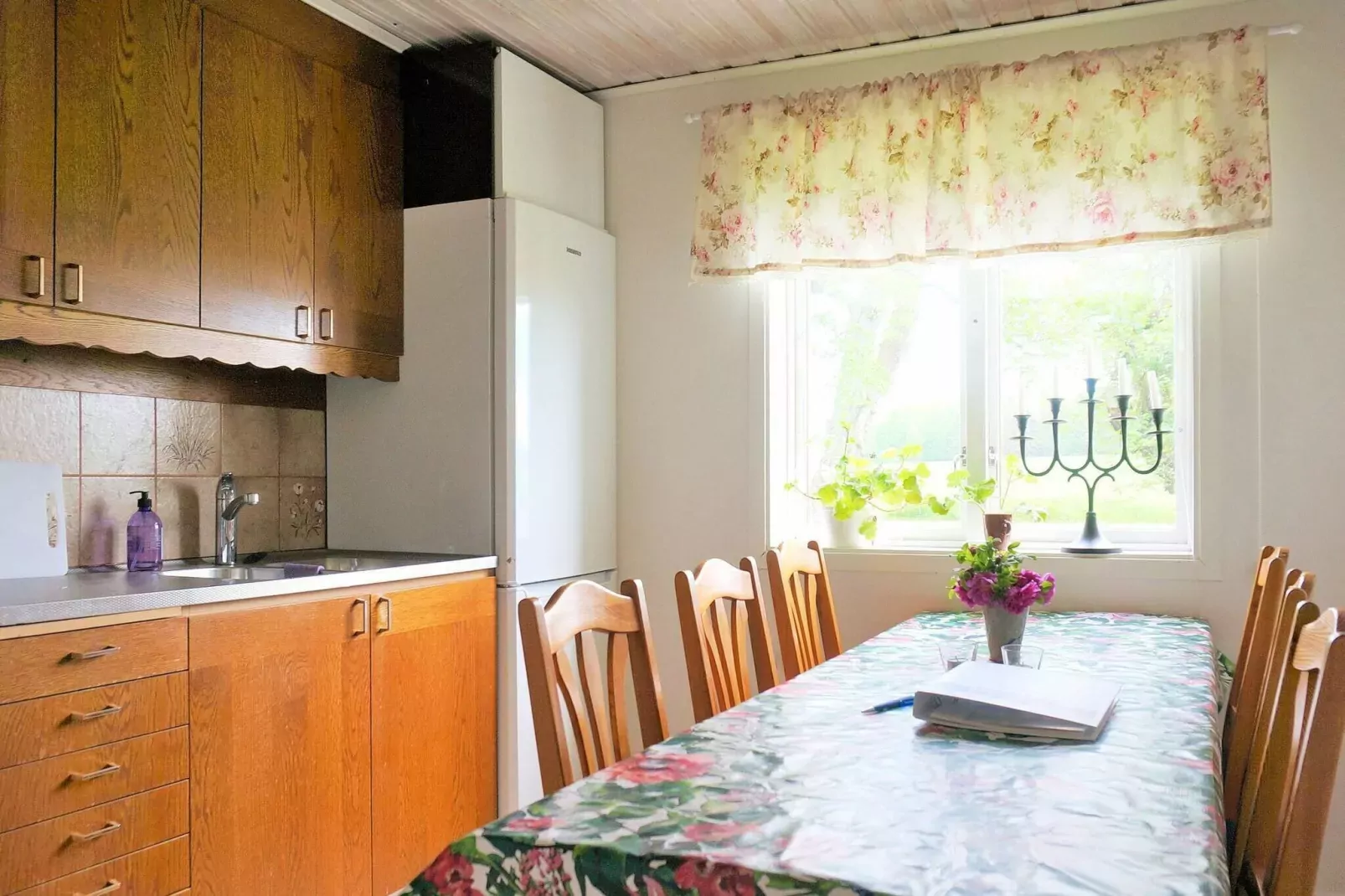 4 person holiday home in GÖTENE-Indoor