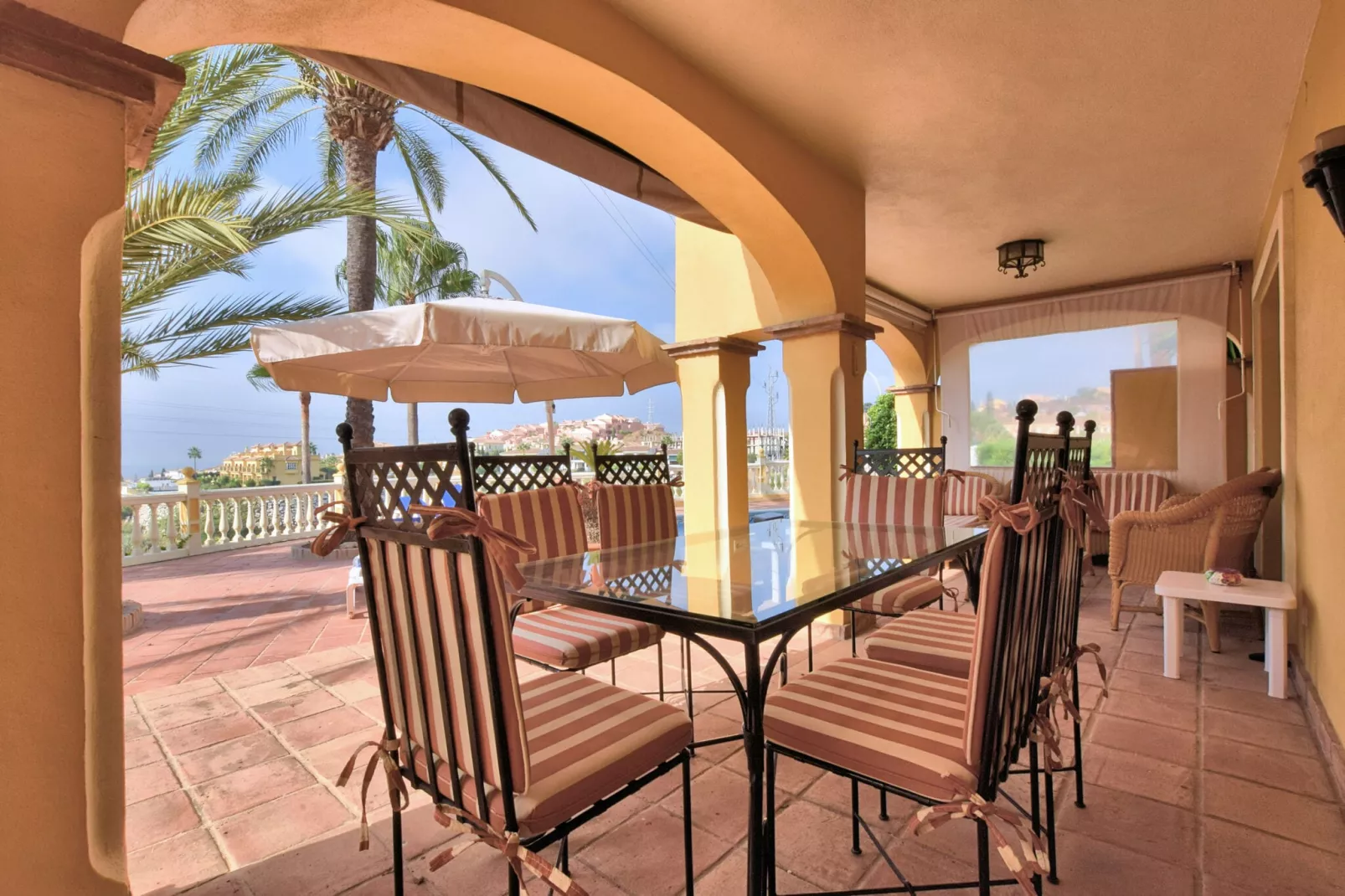 Casa Esmeralda-Terrace balcony