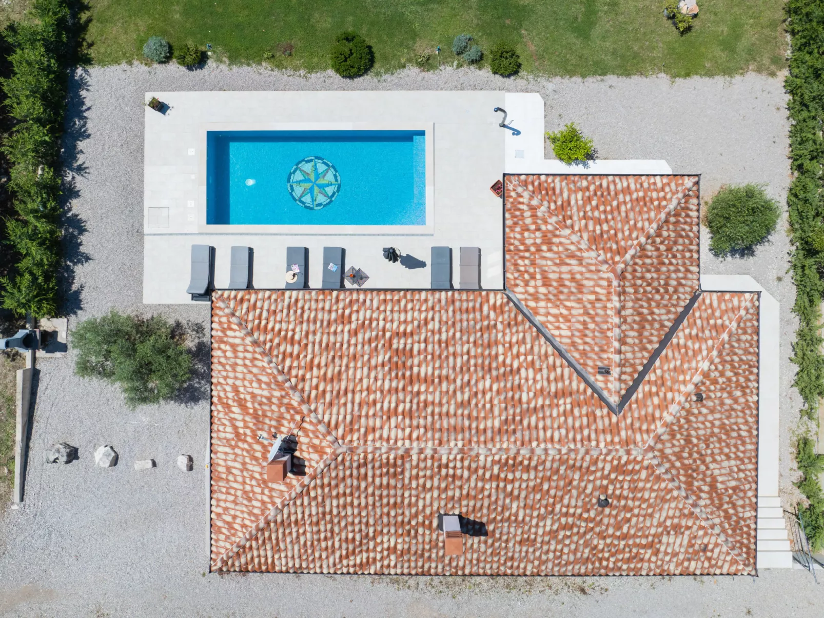Villa Tomicich-Dedans