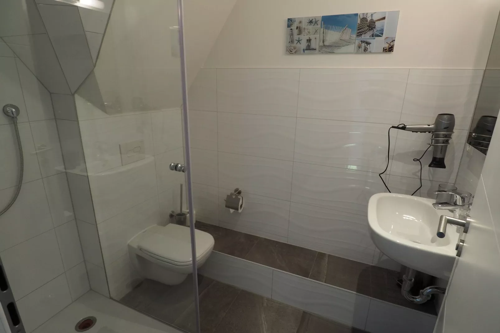 Traumperle familienfreundlich am Ostseestrand-Bathroom