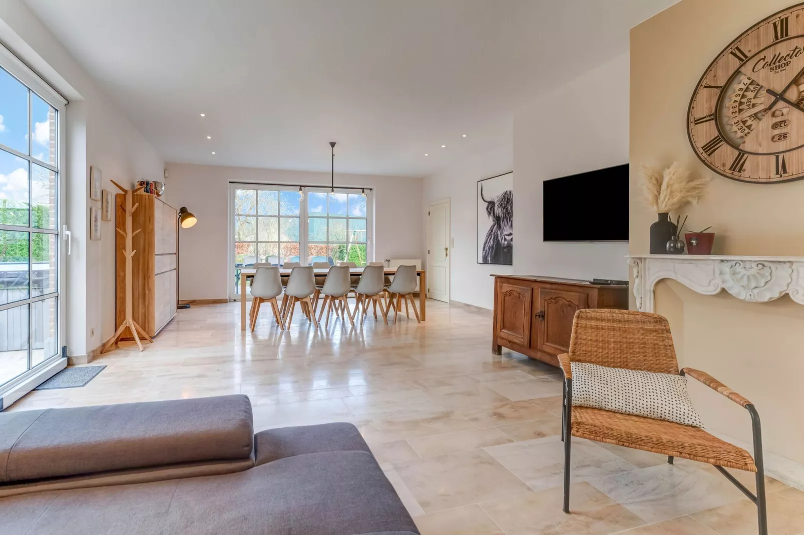 Luxe vakantiewoning met sauna en jacuzzi in Heers-Esszimmer