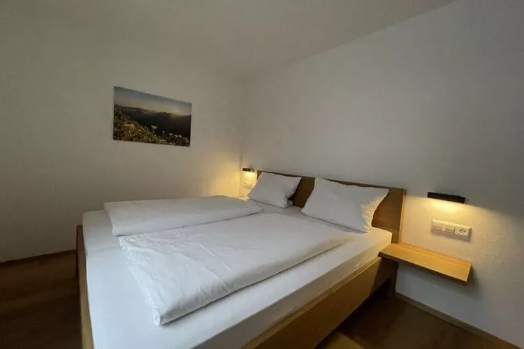 352750-Schlafzimmer