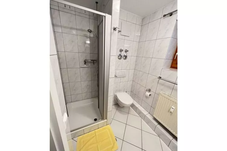 352750-Badezimmer