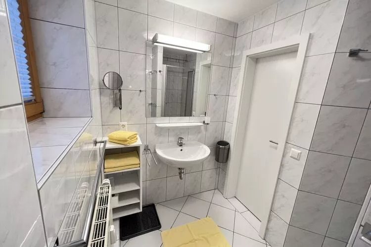 352750-Badezimmer