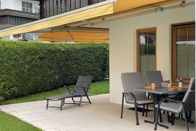 352750-Terrasse
