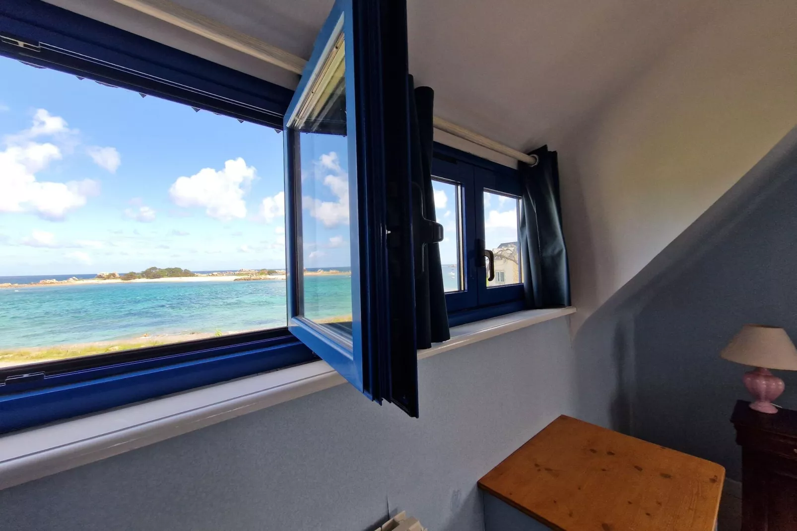 Holiday home Port-Blanc - Penvénan-Bedroom