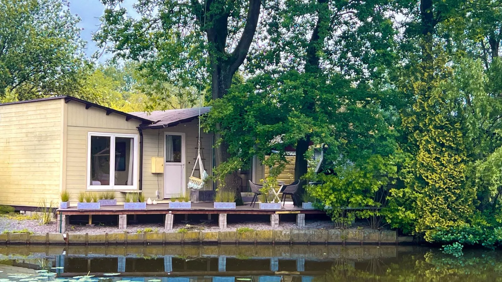 Charlies Chalet-Außenbereich Sommer