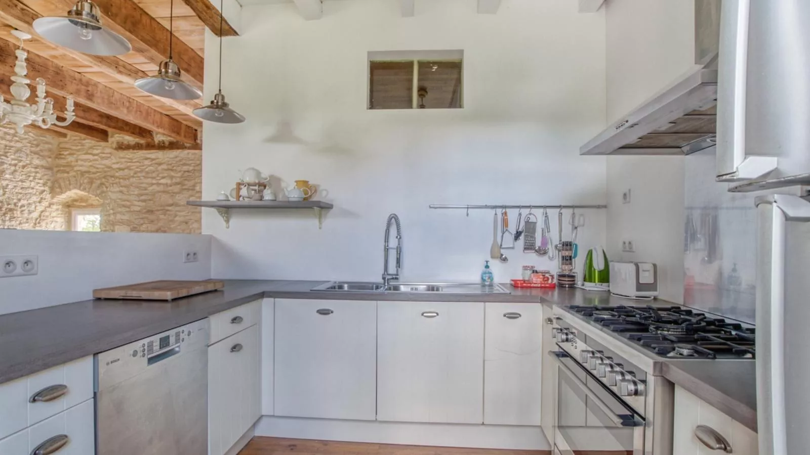 Lavende-Kitchen