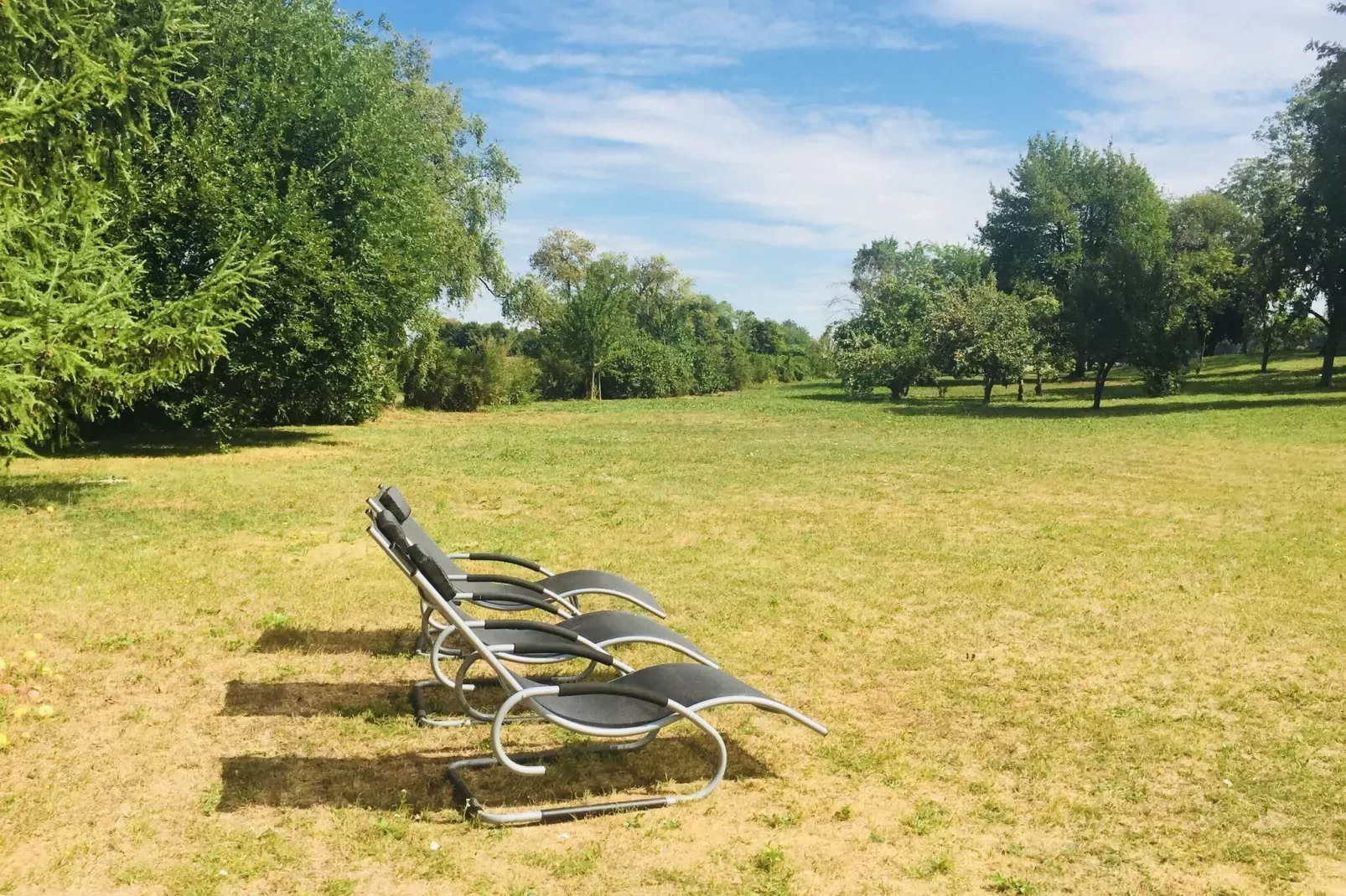 Ferienhaus Im Gutshofpark mit Sauna-Gardens summer