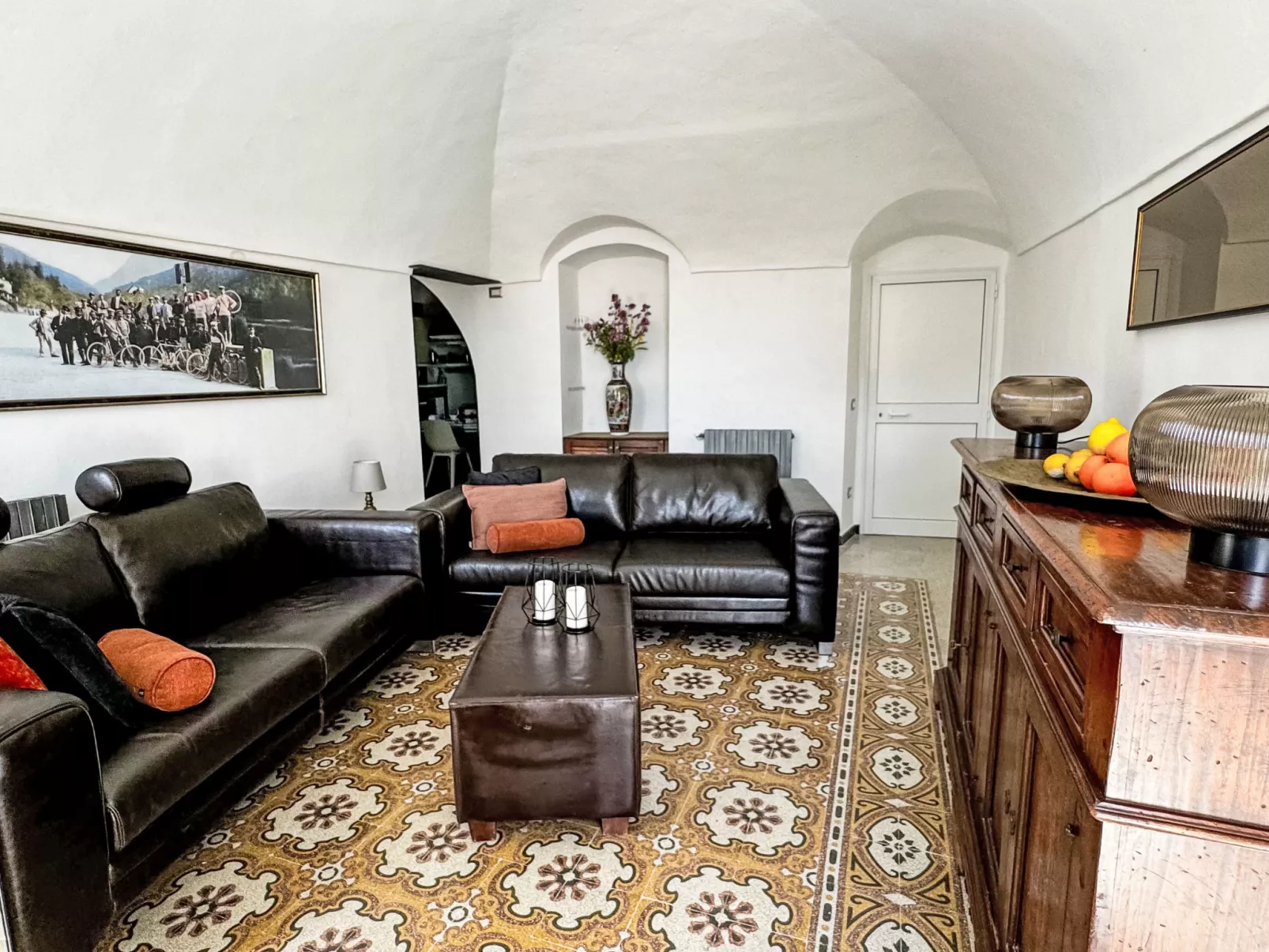 Raineri House-Inside