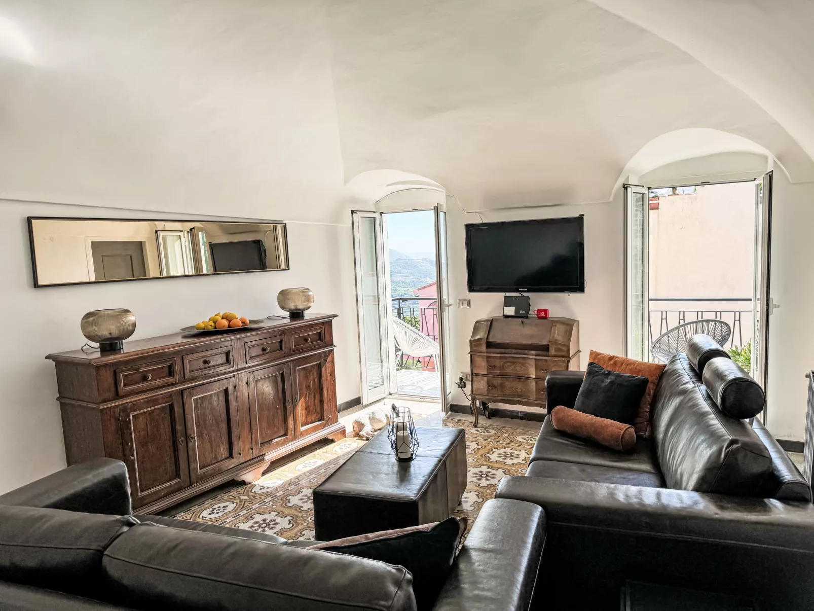 Raineri House-Inside