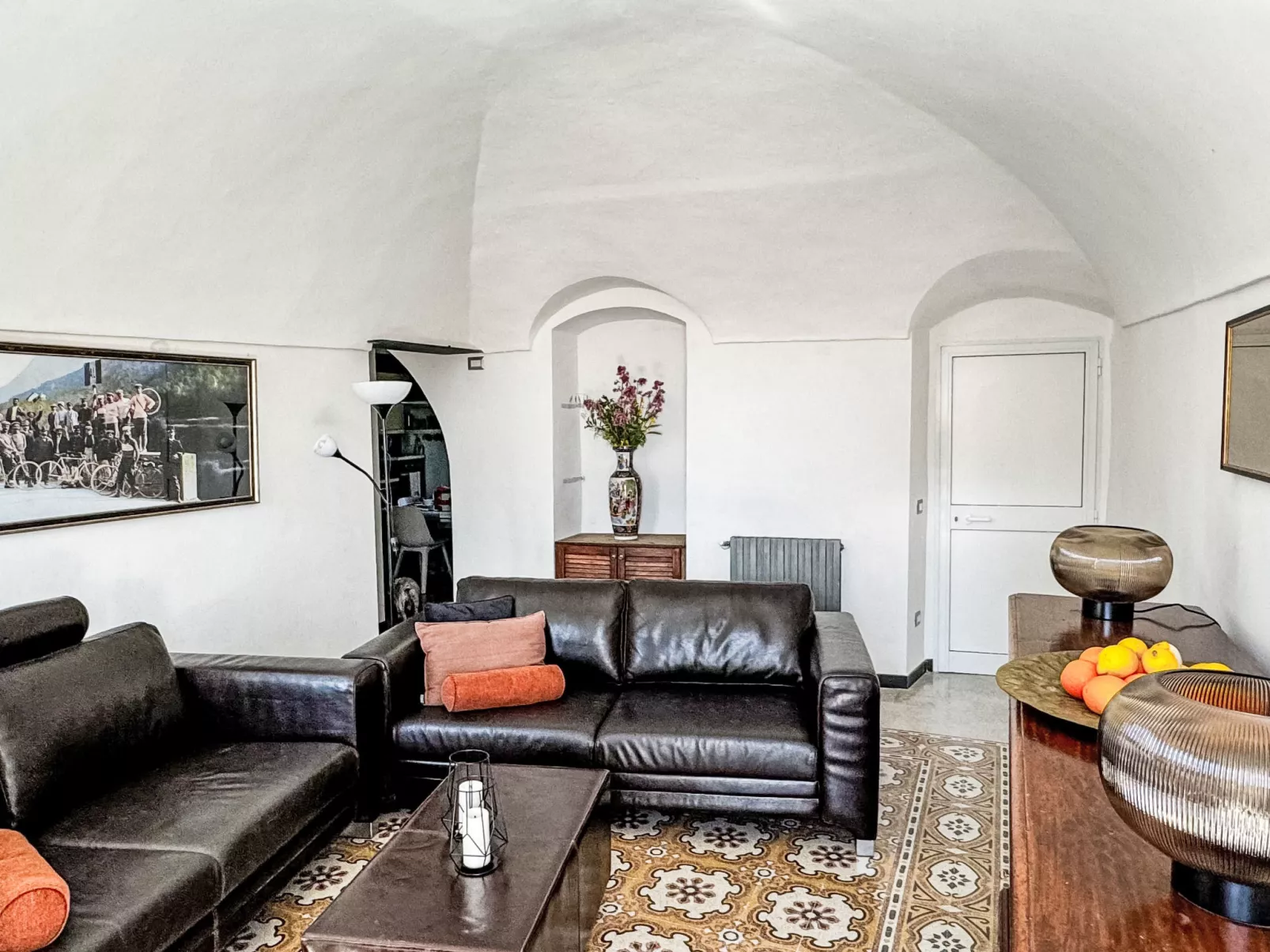 Raineri House-Inside