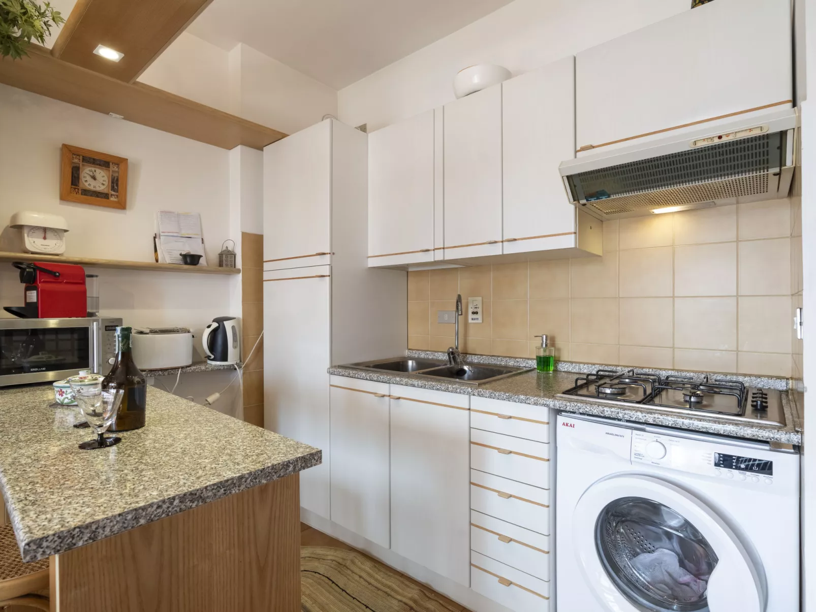 Riva Apartment-Drinnen